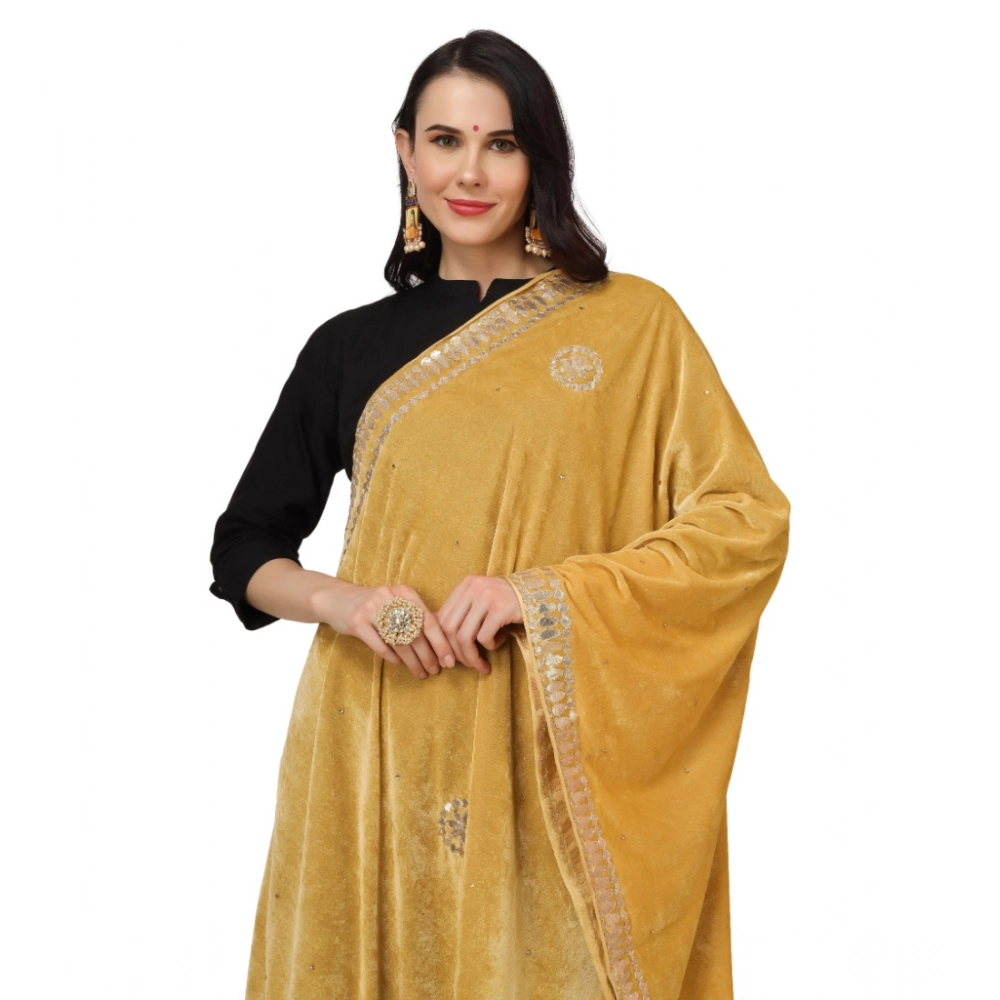 Women's Velvet Gotta Patti Dupatta (Yellow, Length: 2.25 to 2.50 Mtr) - Image 3