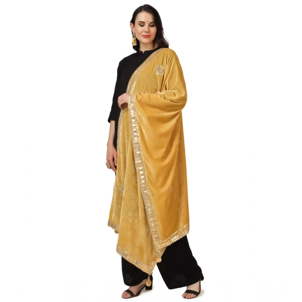 Women's Velvet Gotta Patti Dupatta (Yellow, Length: 2.25 to 2.50 Mtr) - Image 2