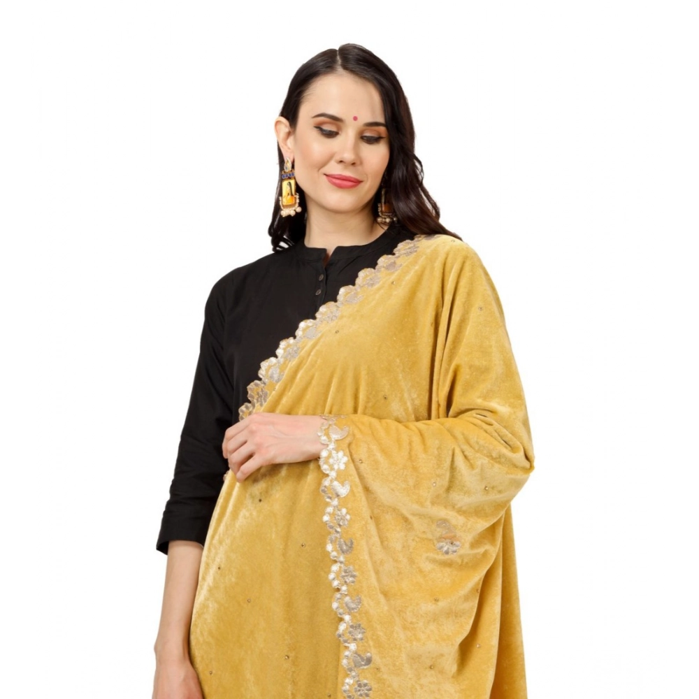 Women's Velvet Gotta Patti Dupatta (Yellow, Length: 2.25 to 2.50 Mtr) - Image 3