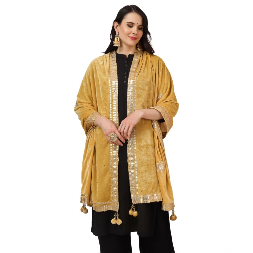 Women's Velvet Gotta Patti Dupatta (Yellow, Length: 2.25 to 2.50 Mtr) - Image 4