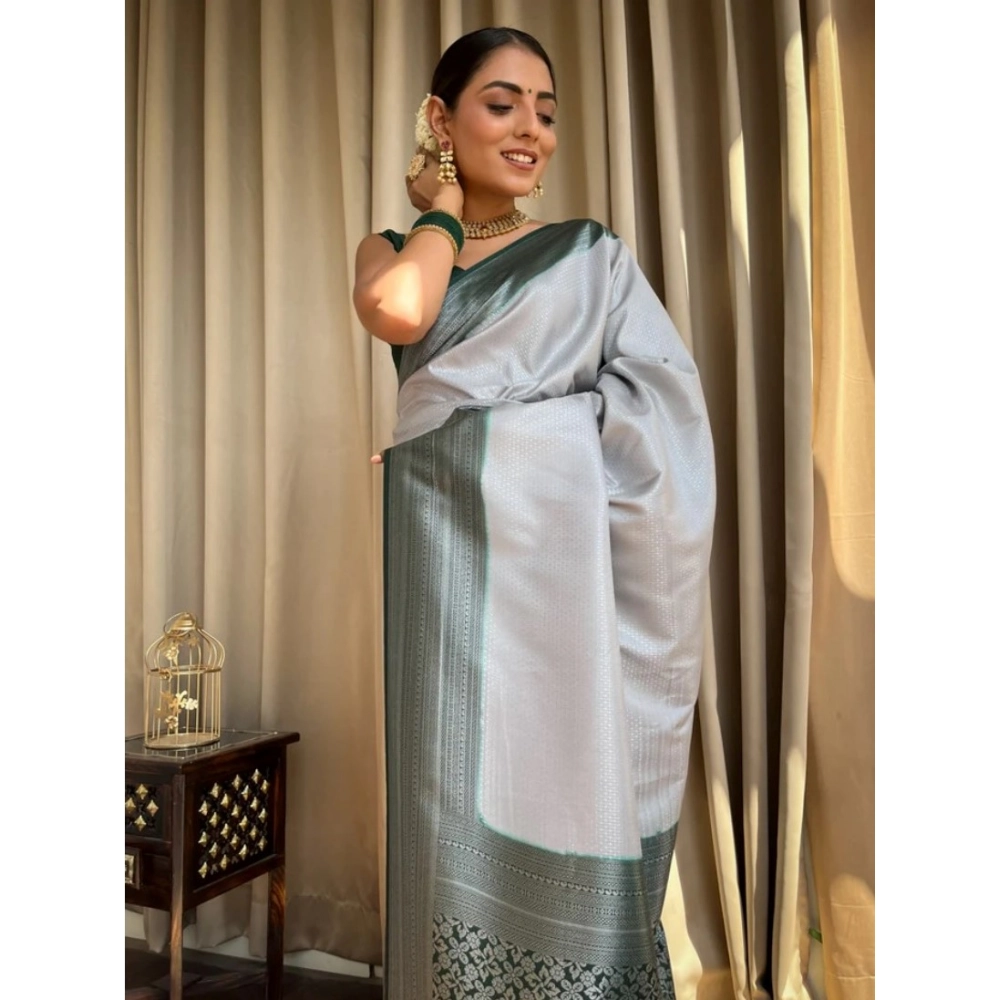 Women's Silk Printed Saree With Unstitched Blouse 5.5Mtr (Grey) - Image 3