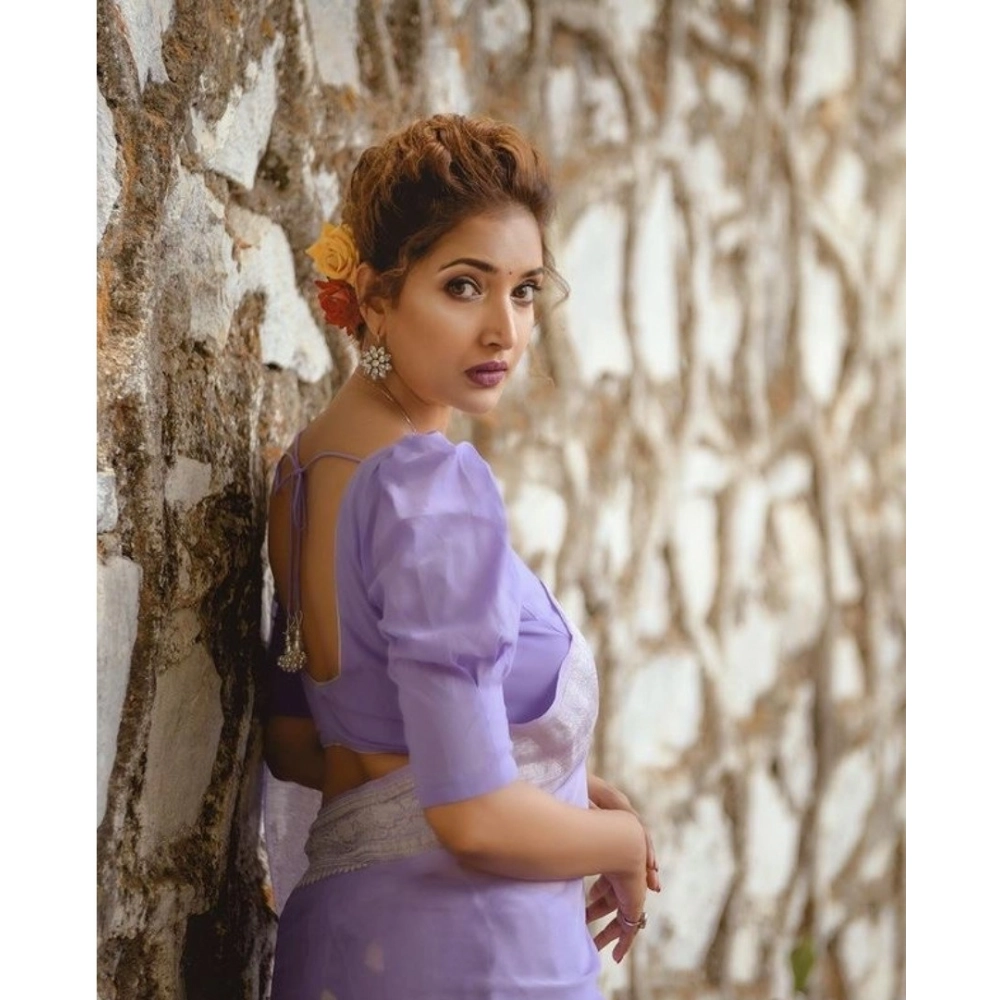 Women's Cotton Printed Saree With Unstitched Blouse 5.5Mtr (Lavender) - Image 2