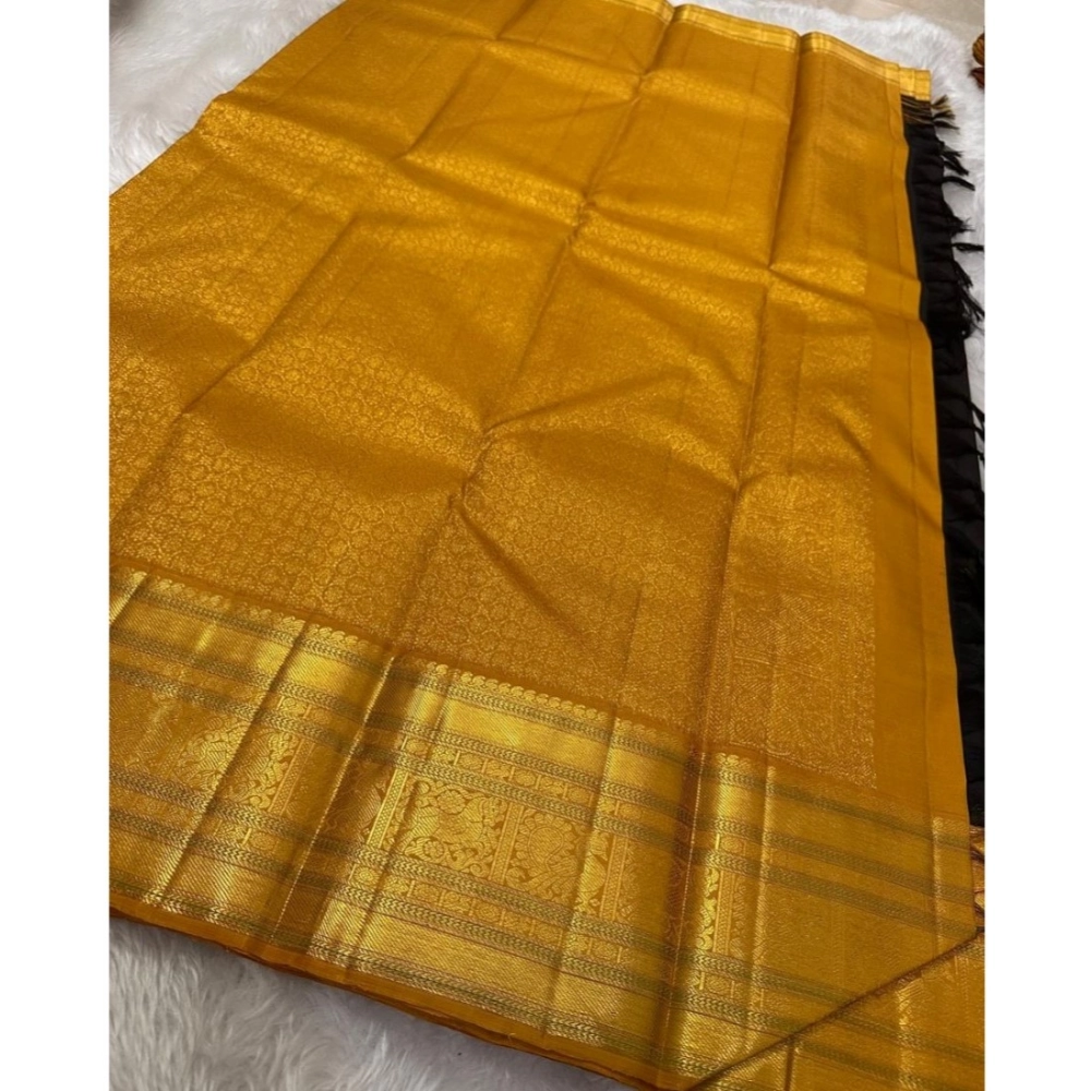 Women's Silk Printed Saree With Unstitched Blouse 5.5Mtr (Black) - Image 3