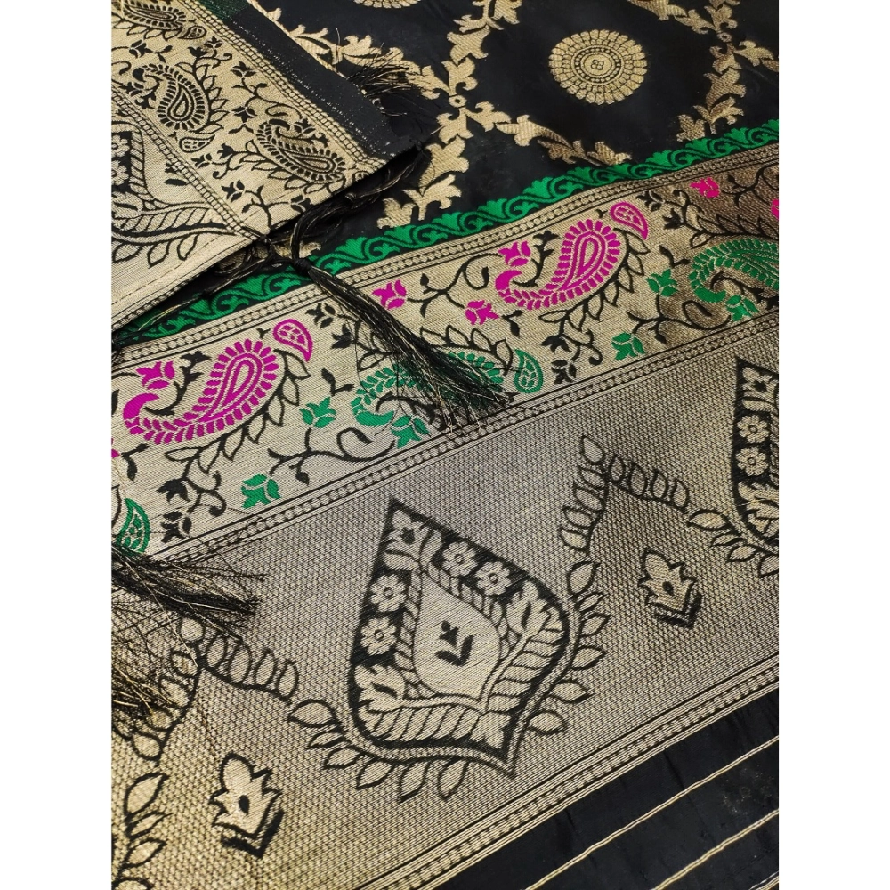 Women's Banarasi Silk Printed Unstitched Salwar Suit Material With Dupatta (Black, 3Mtrs) - Image 4