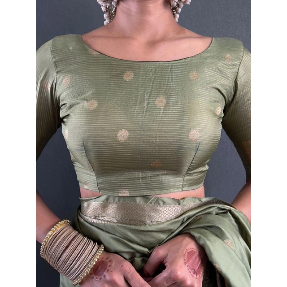 Women's Satin Printed Saree With Unstitched Blouse 5.5Mtr (Green) - Image 4